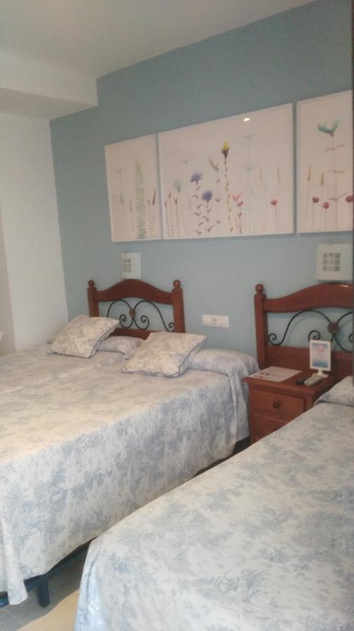 Hostal Azahar Кордоба Екстериор снимка
