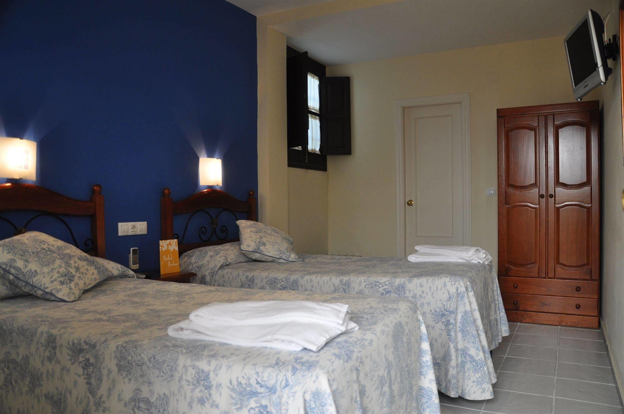Hostal Azahar Кордоба Екстериор снимка
